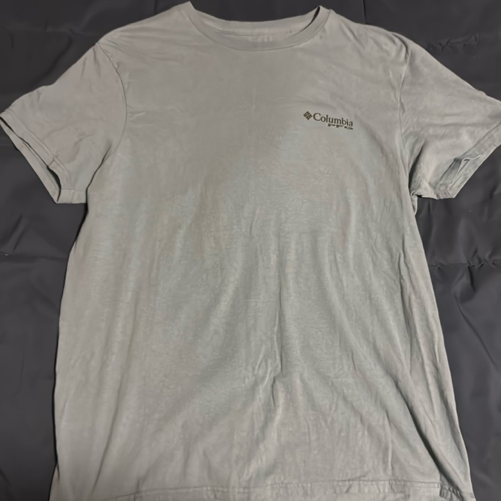 Columbia men’s sportswear shirt size large
